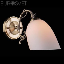 Купить Настенный светильник со стеклянным плафоном 22010/1 античная бронза Настенный светильник со стеклянным плафоном 22010/1 античная бронза